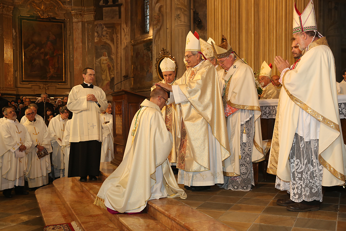 Monsignor Marco Prastaro Vescovo di Asti_231.jpg